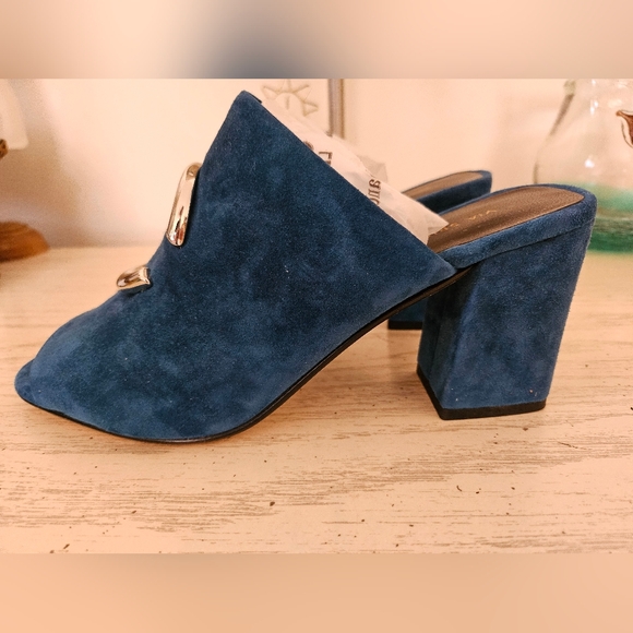 Via Spiga Heels♡Teal NWOT💙 - Picture 2 of 6